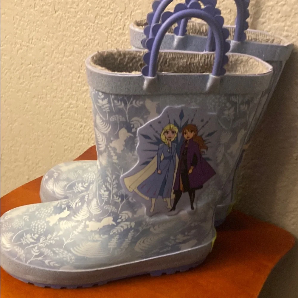 Disney Frozen II Kids Boots with Purple Accents